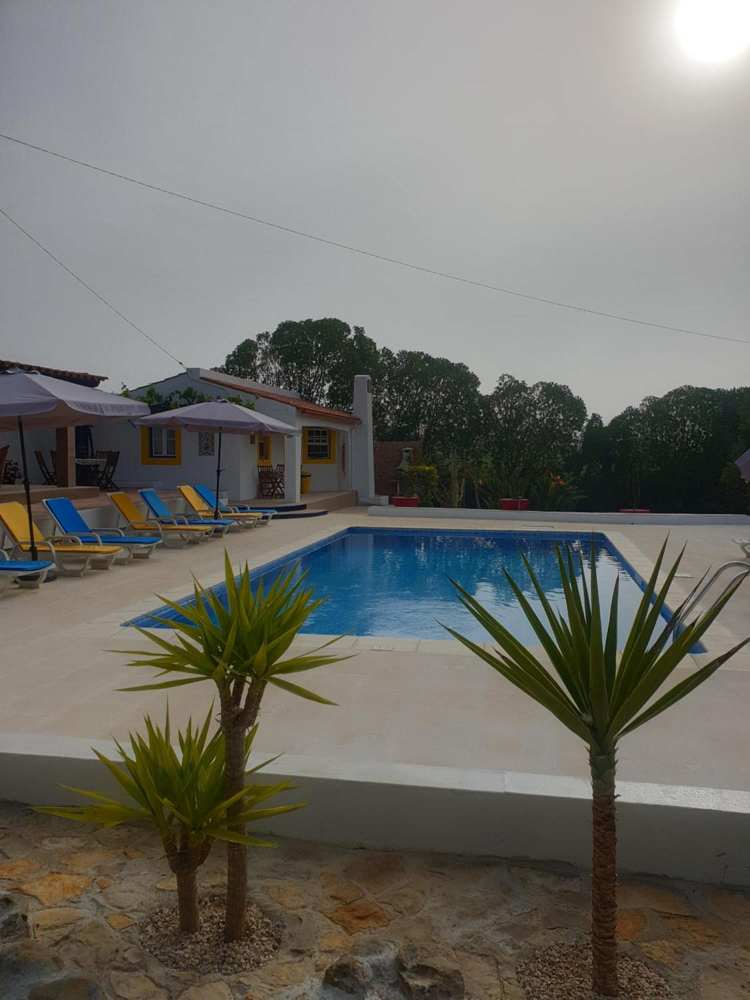 Вилла Sondela Self Catering Сан-Мартинью-ду-Порту Экстерьер фото