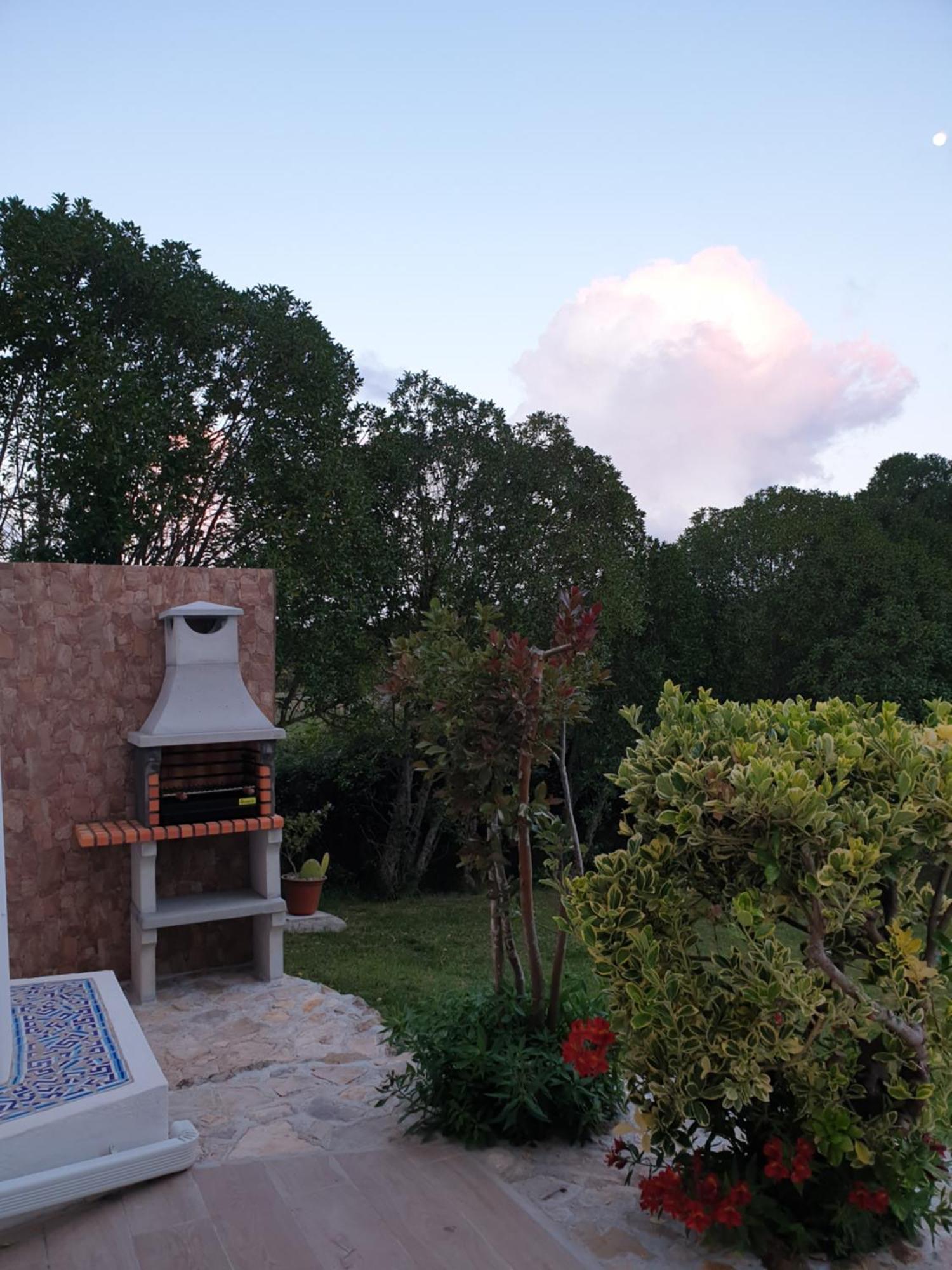 Вилла Sondela Self Catering Сан-Мартинью-ду-Порту Экстерьер фото