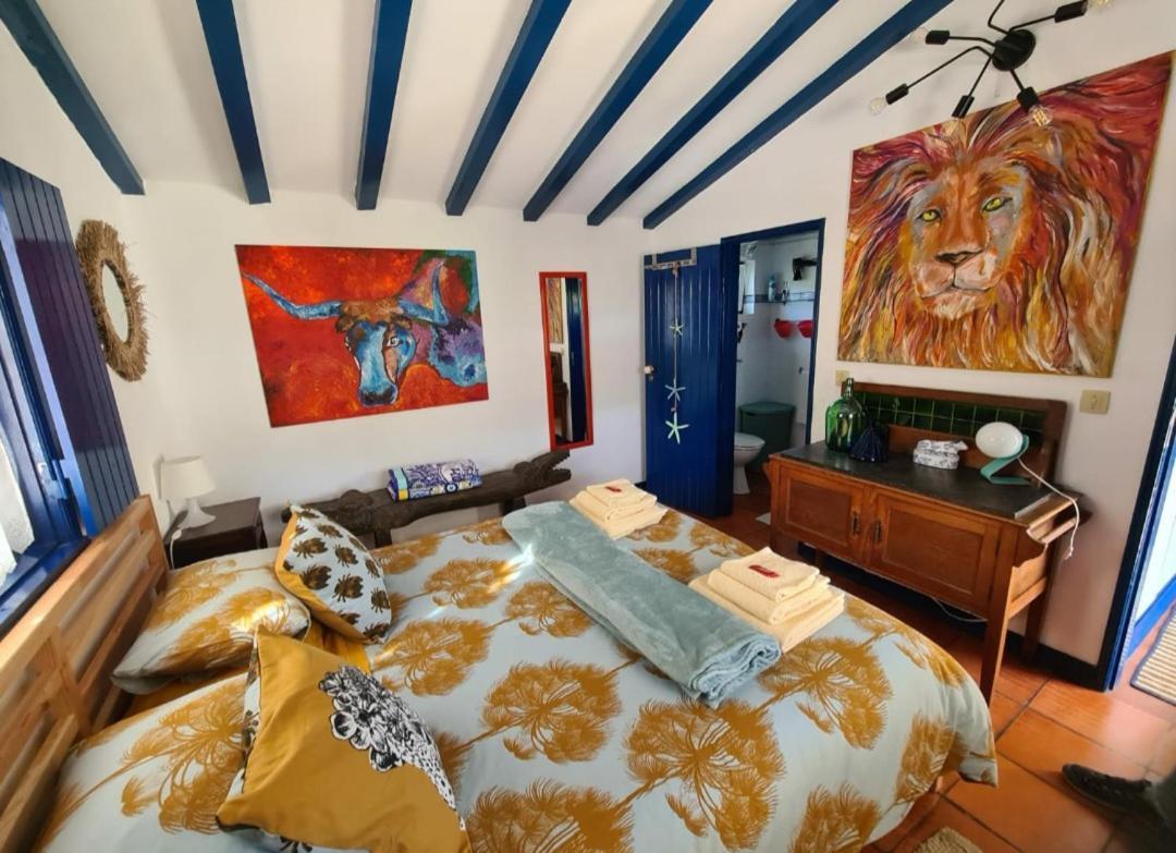 Вилла Sondela Self Catering Сан-Мартинью-ду-Порту Экстерьер фото
